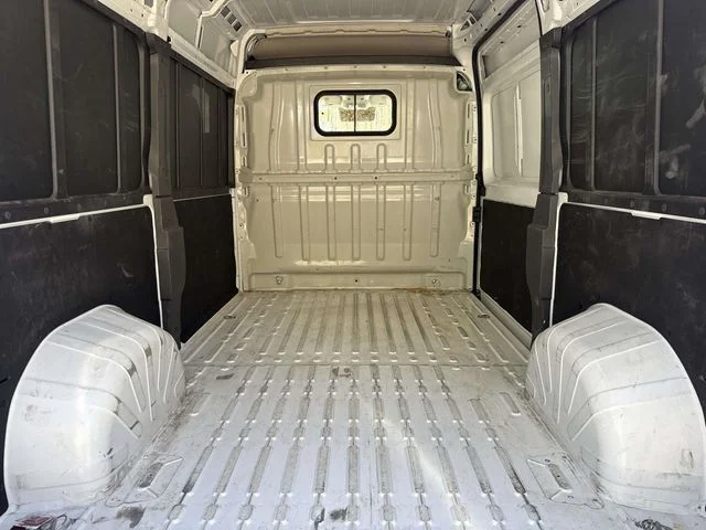 Used 2025 White Ram High Roof image 9