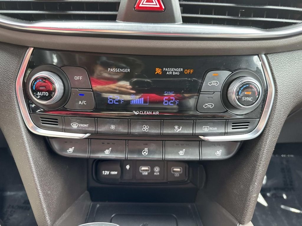 Used 2020 Gray Hyundai Limited image 33