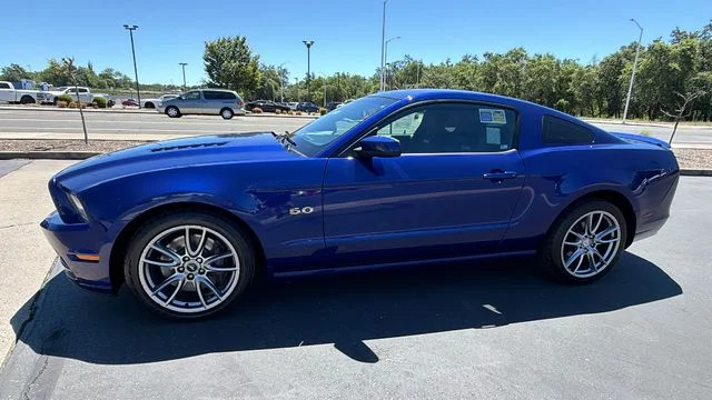 2013 Ford Mustang GT - Photo 7