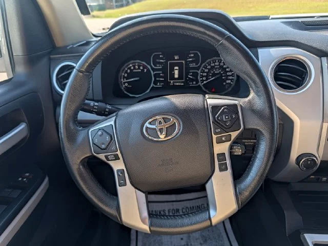 Used 2021 White Toyota SR5 image 14