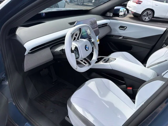 New 2027 Ocean Wave Blue Metallic BMW  image 8