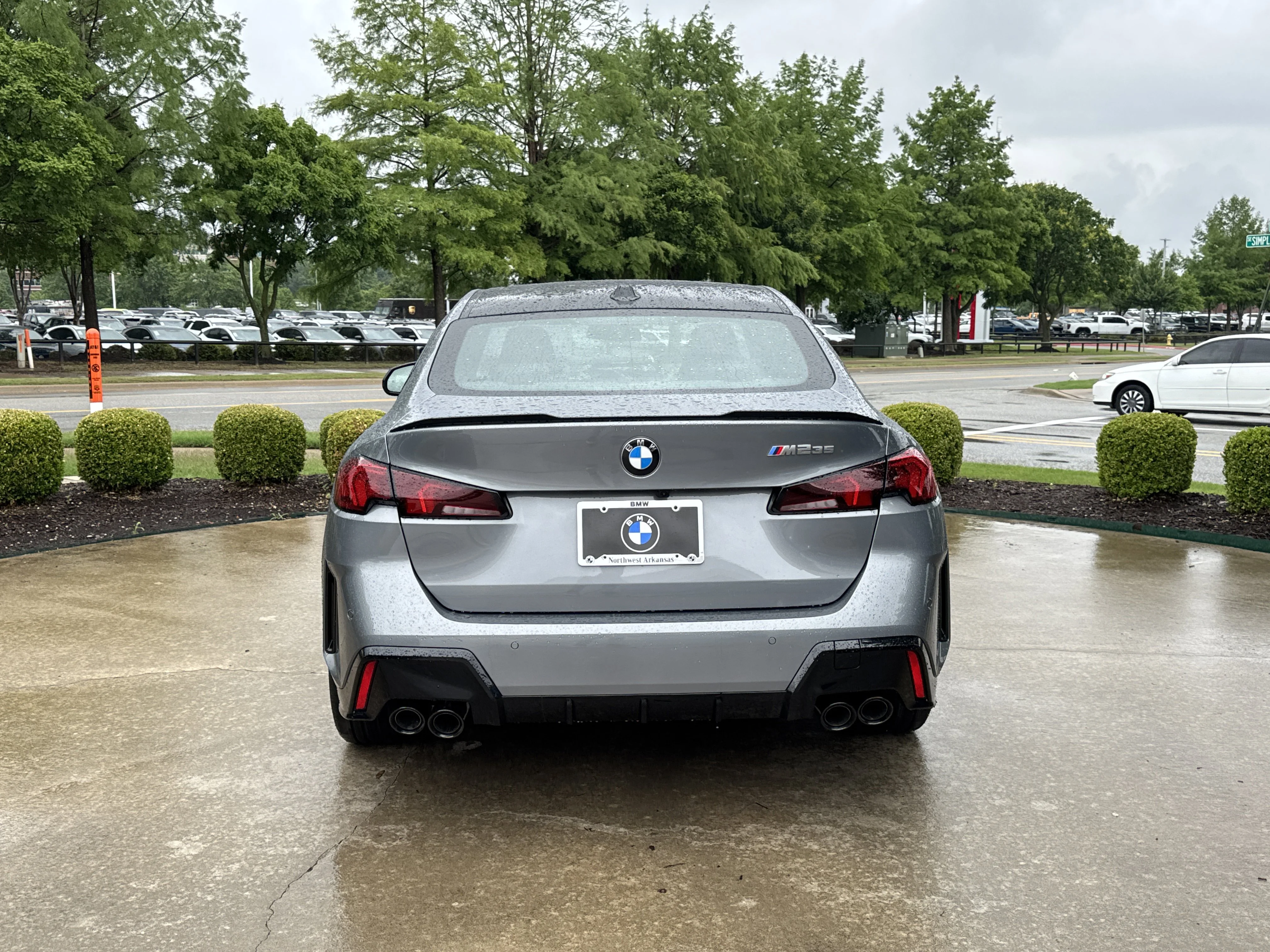 New 2026 0C4W Skyscraper Grey Metallic BMW M235 xDrive image 4