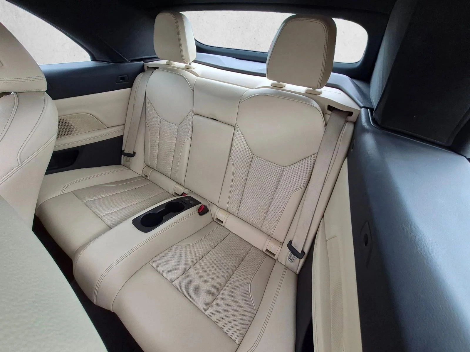 Used 2022 Alpine White BMW 430i xDrive image 17