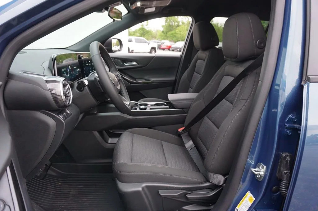 2026 Chevrolet Equinox LT - Photo 10