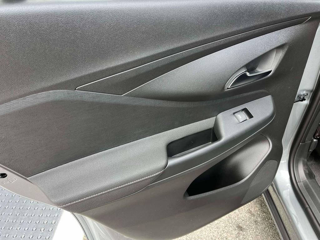 New 2026 Moonstone Gray Metallic Buick Avenir image 15