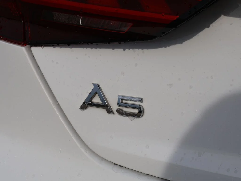 Used 2025  Audi 45 S line Premium image 8