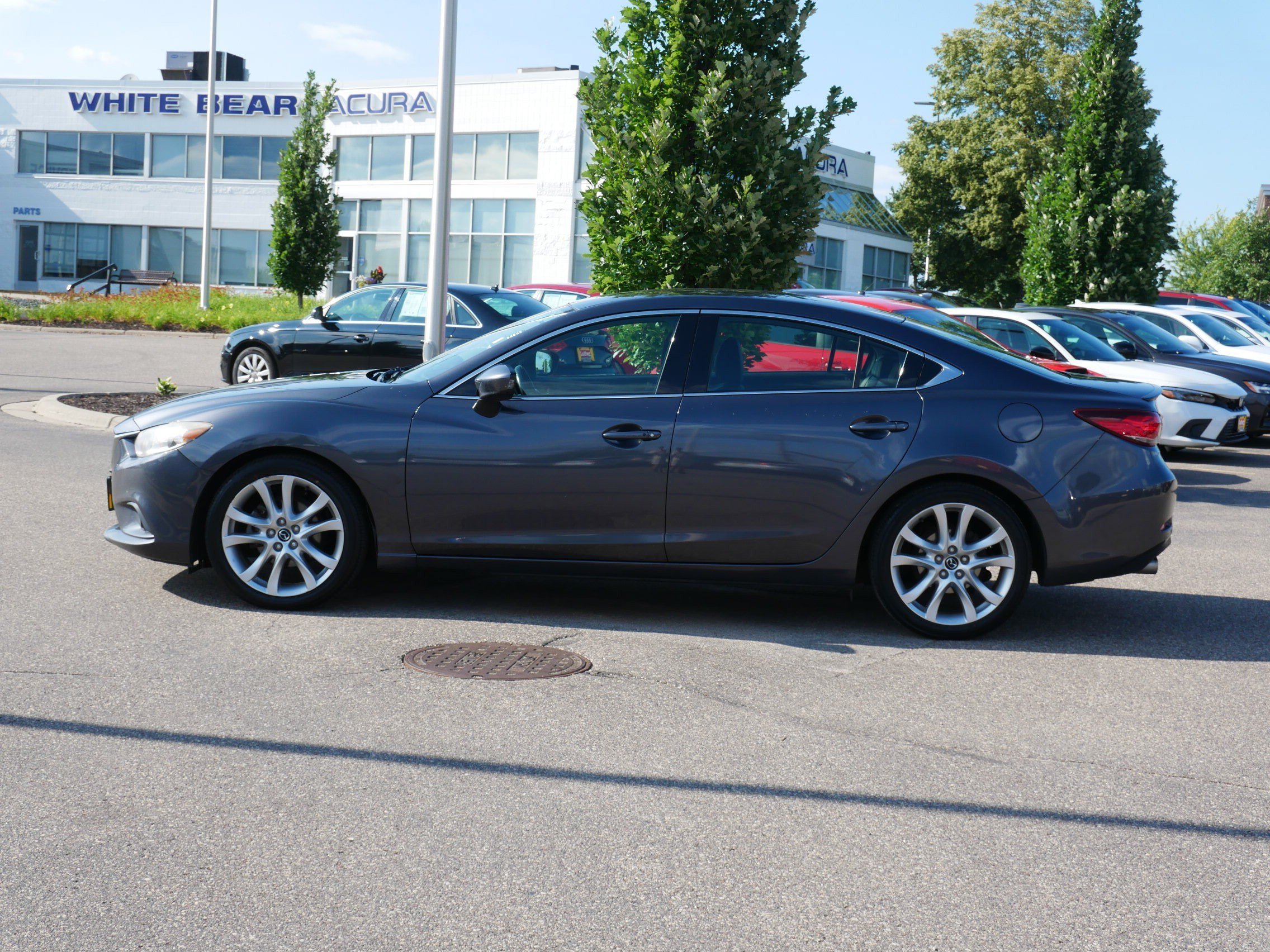 Used 2015 Meteor Gray Mica Mazda i Touring image 4
