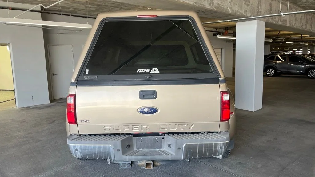 Used 2011 Gold Ford XLT image 4