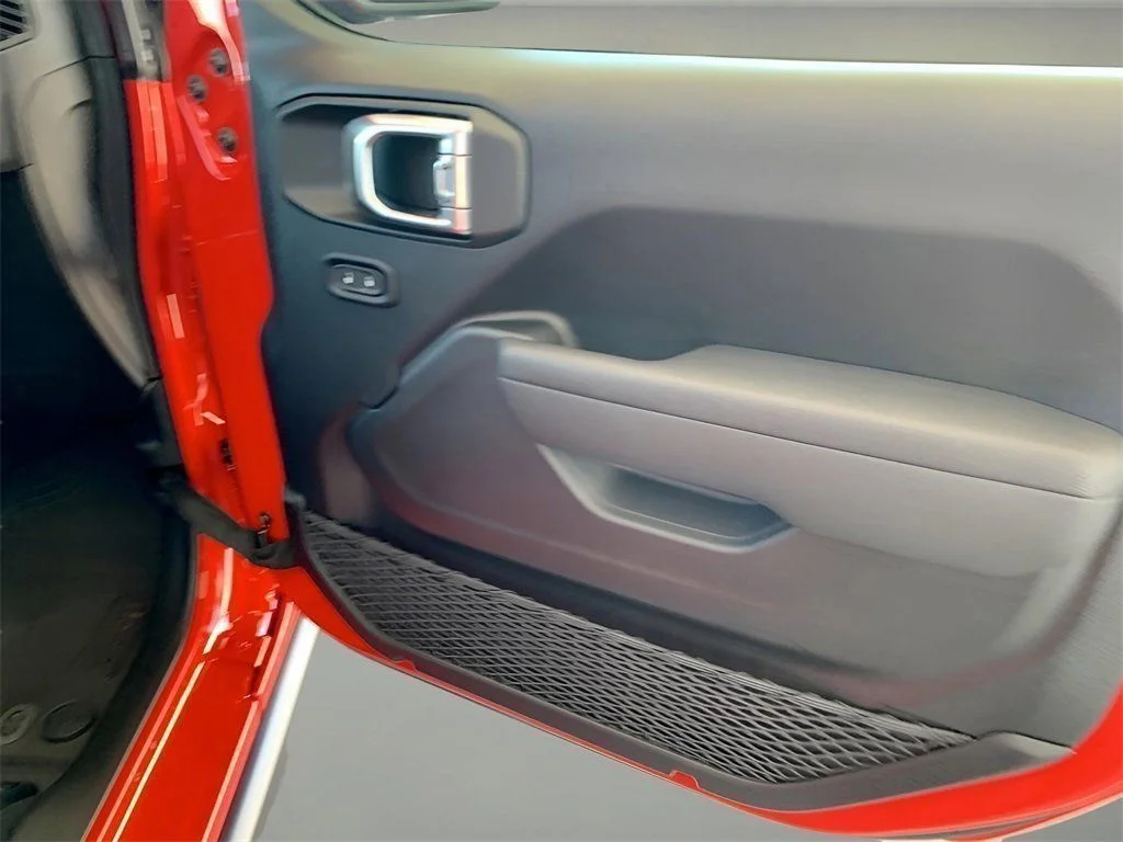 2026 Jeep Wrangler 4-Door Willys - Photo 27