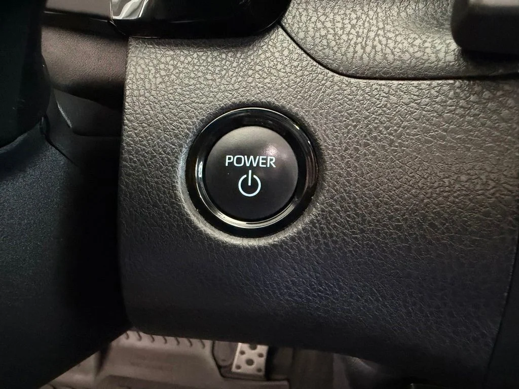 Used 2025 White Toyota SE image 41