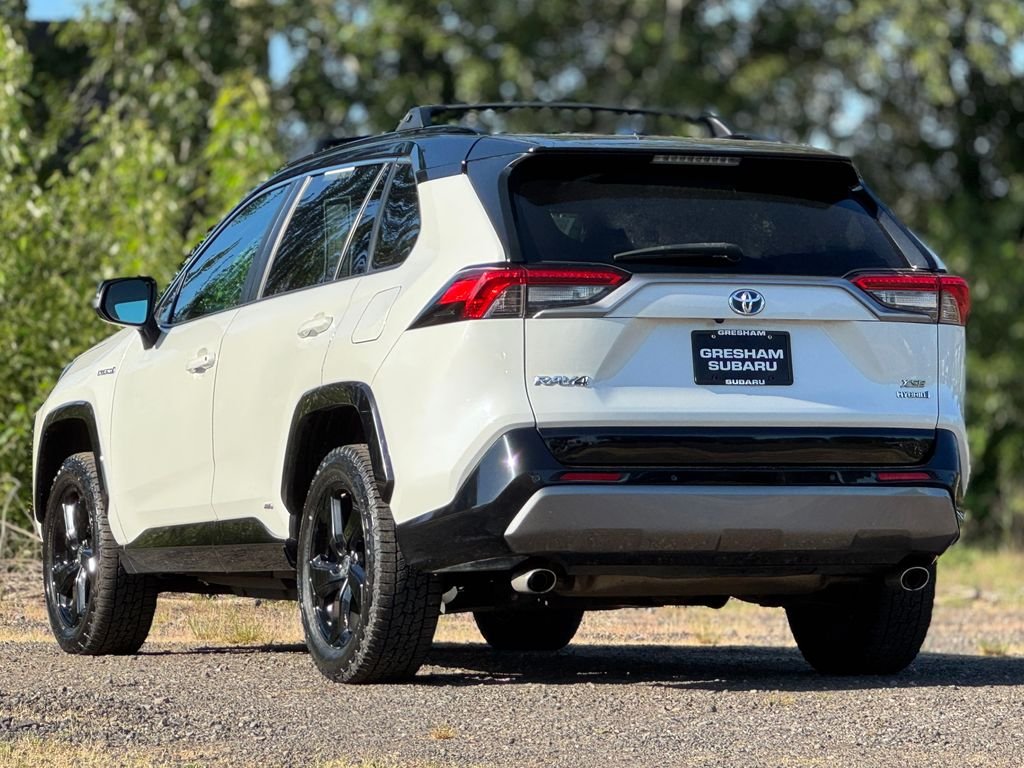 Used 2021 Blizzard Pearl Toyota XSE image 4
