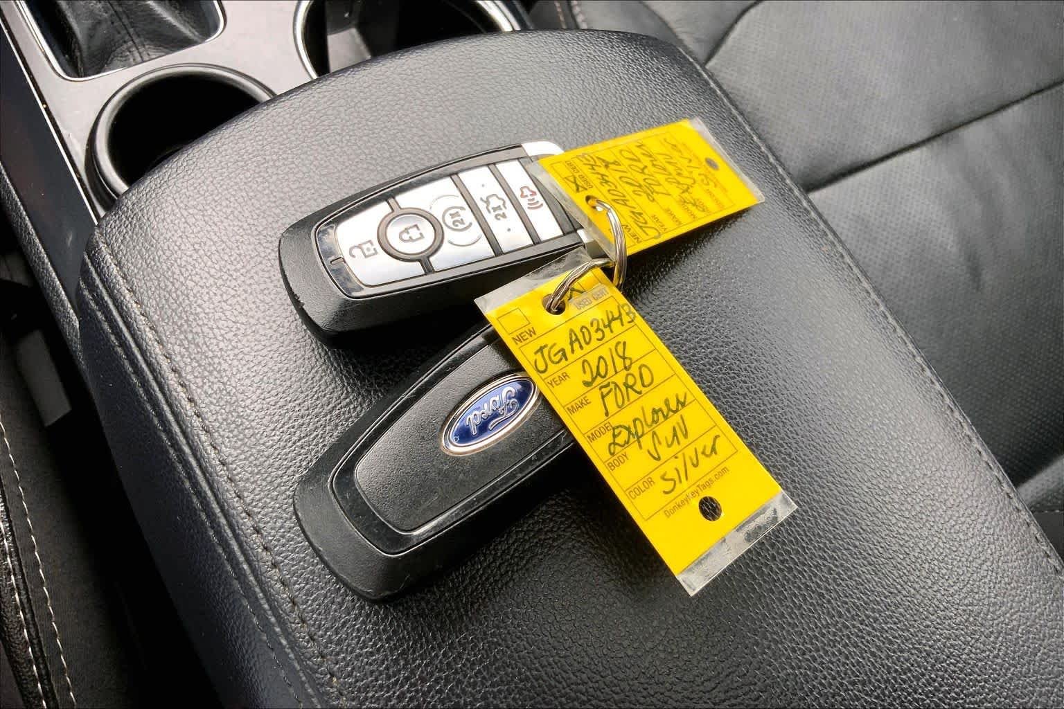 Used 2018 Ingot Silver Ford Limited image 15