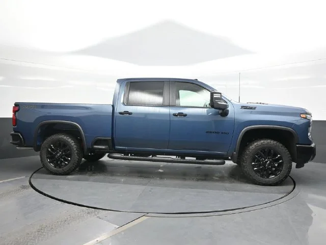 2026 Chevrolet Silverado 2500 HD LT - Photo 8