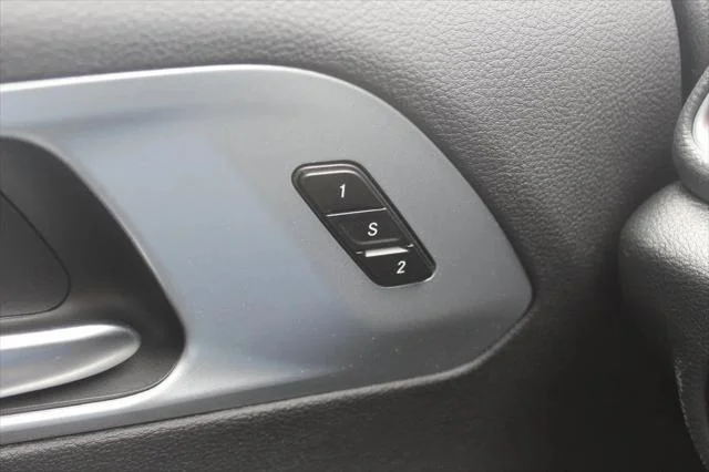 2026 Chrysler Pacifica Limited - Photo 24