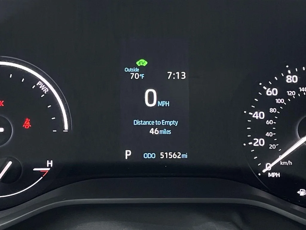 Used 2022 Celestial Silver Metallic Toyota XLE image 15
