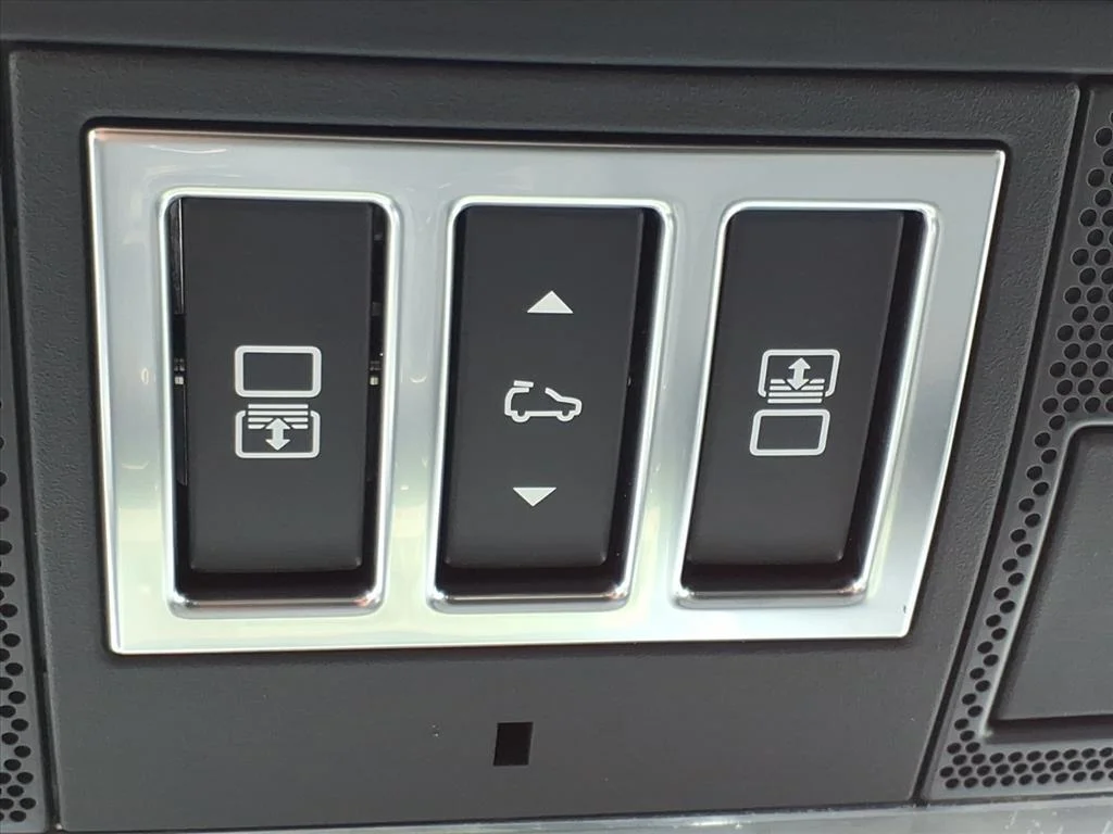 2026 Land Rover Discovery Gemini Edition - Photo 21