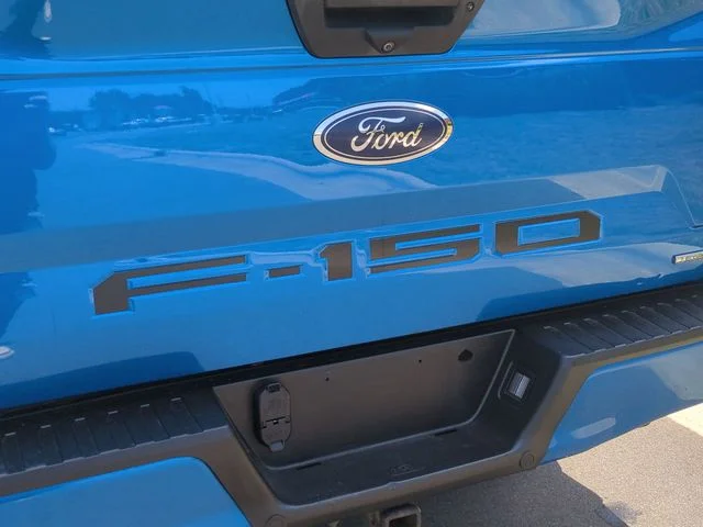 Used 2020 Blue Ford XLT image 22