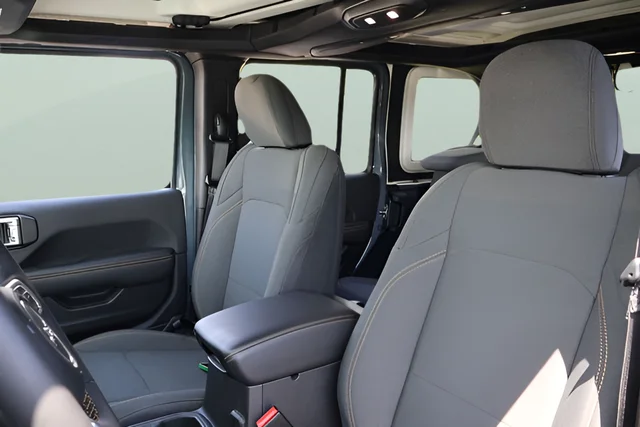Used 2024 Gray Jeep Sahara image 12