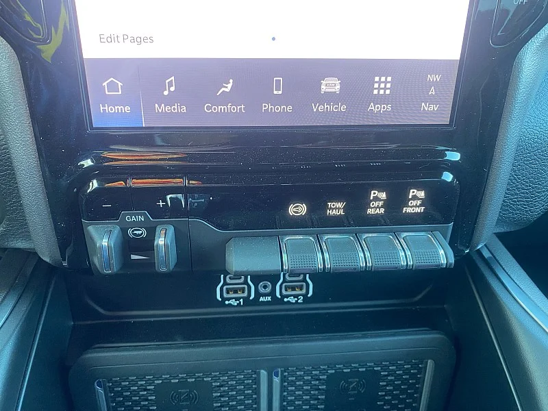 2026 RAM 3500 Laramie - Photo 17