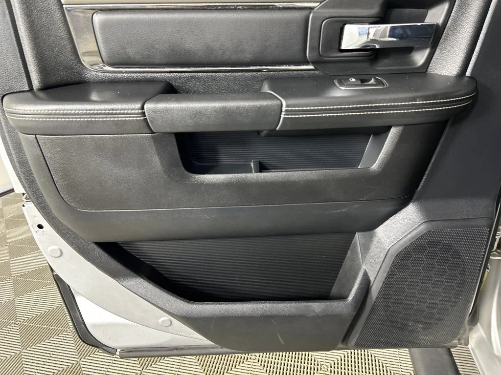 Used 2014 Silver Ram Sport image 18