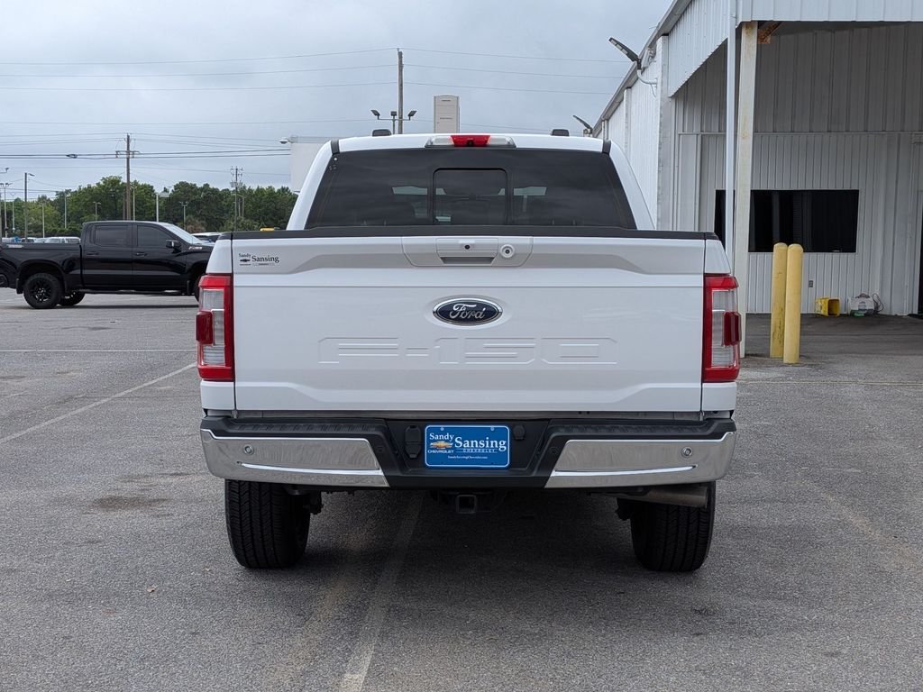Used 2022 White Ford Lariat image 4