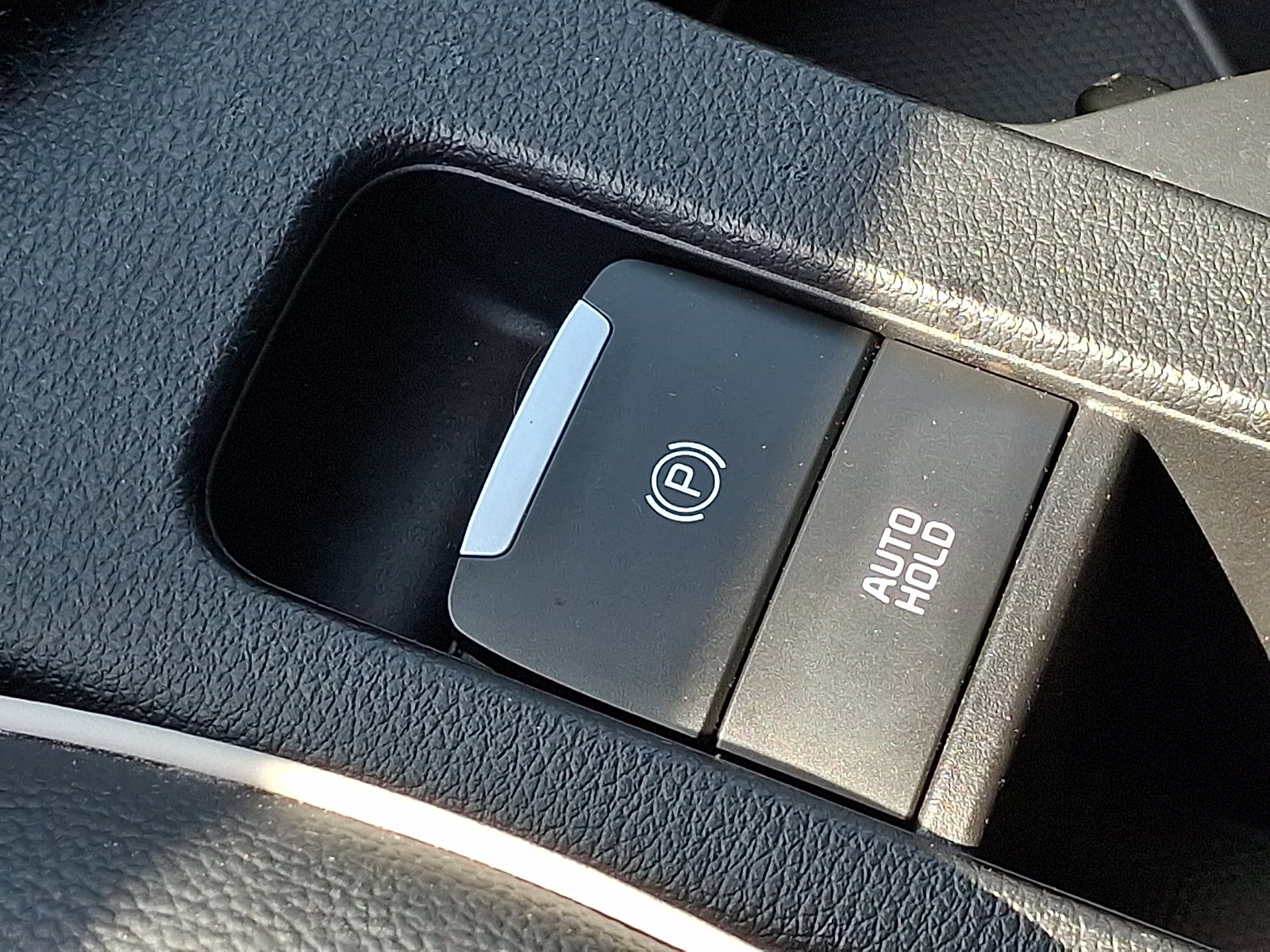 Used 2023 Snow White Pearl - SWP Kia GT-Line image 26