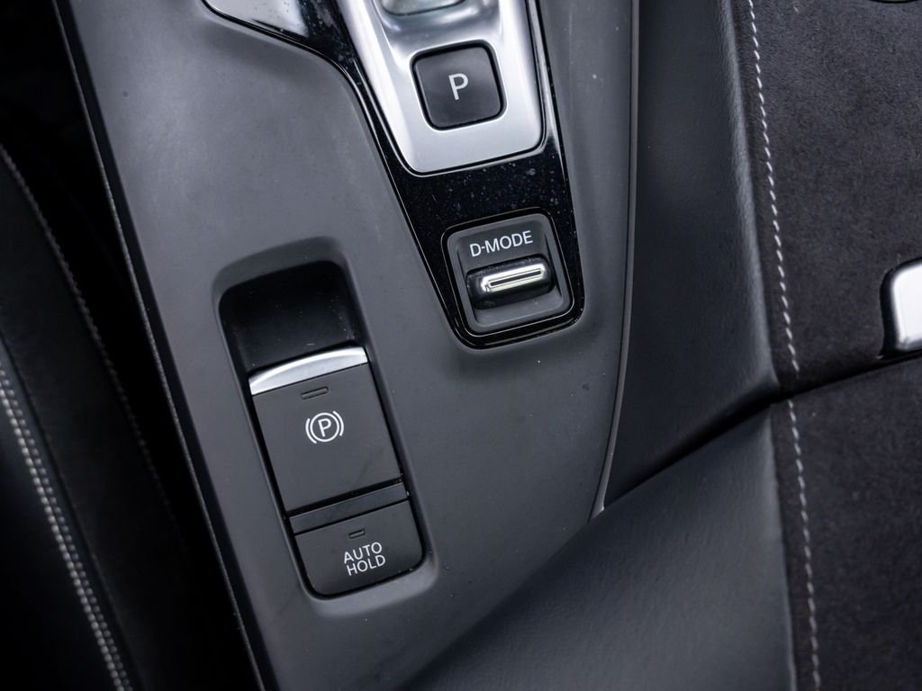 Used 2019 Black Obsidian INFINITI ESSENTIAL image 23