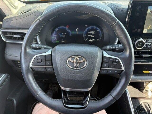 Used 2023 Cypress Toyota Limited image 17