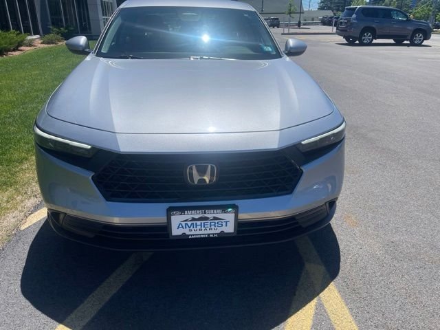 Used 2023 Silver Honda LX image 2