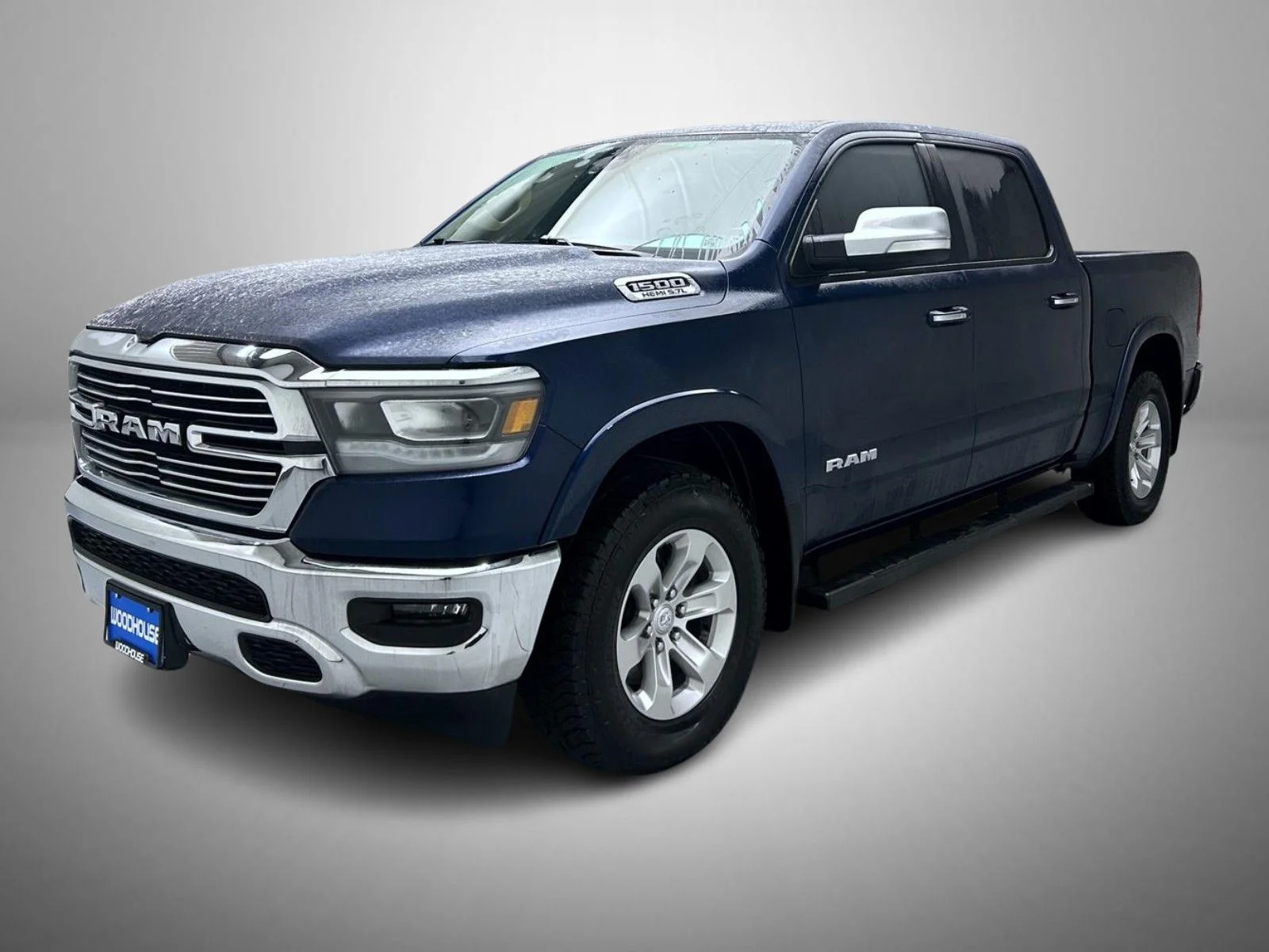 2020 RAM 1500 Laramie 4x4 Crew Cab 5'7's photo