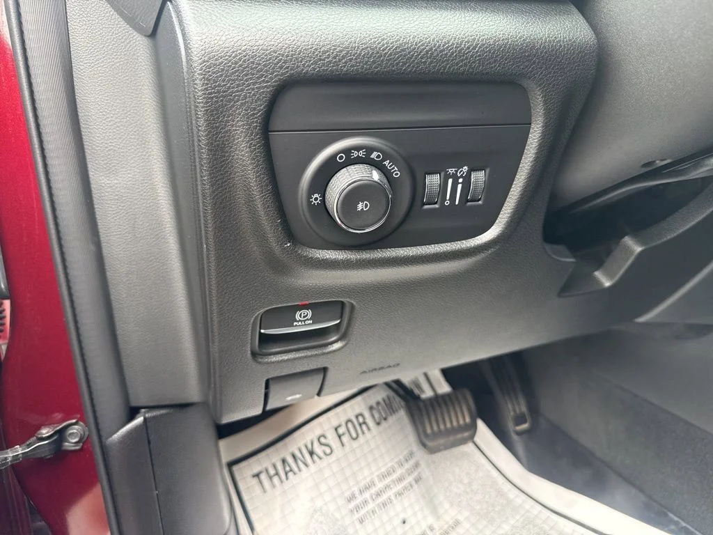 Used 2023 Red Jeep Limited image 16
