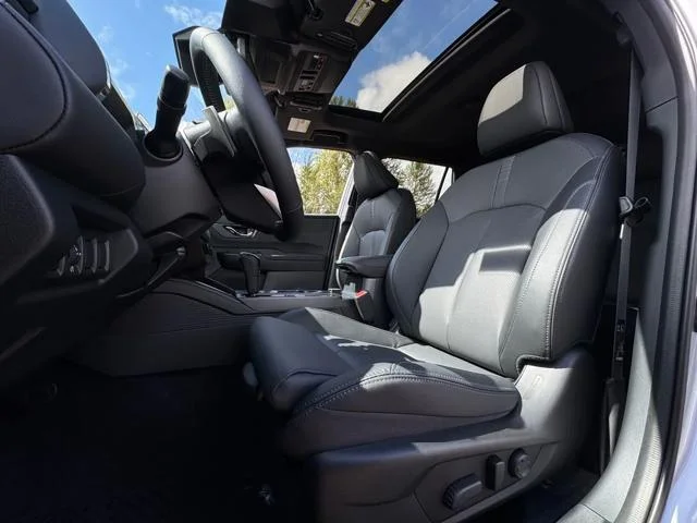 New 2026 ICE SILVER METALLIC Subaru Touring XT image 15