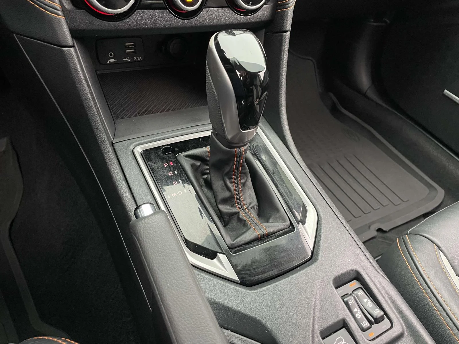 Used 2021 Magnetite Gray Metallic Subaru Limited image 23