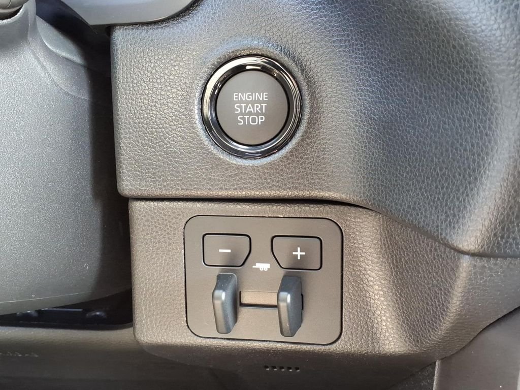 2026 Toyota Tundra SR5 - Photo 14