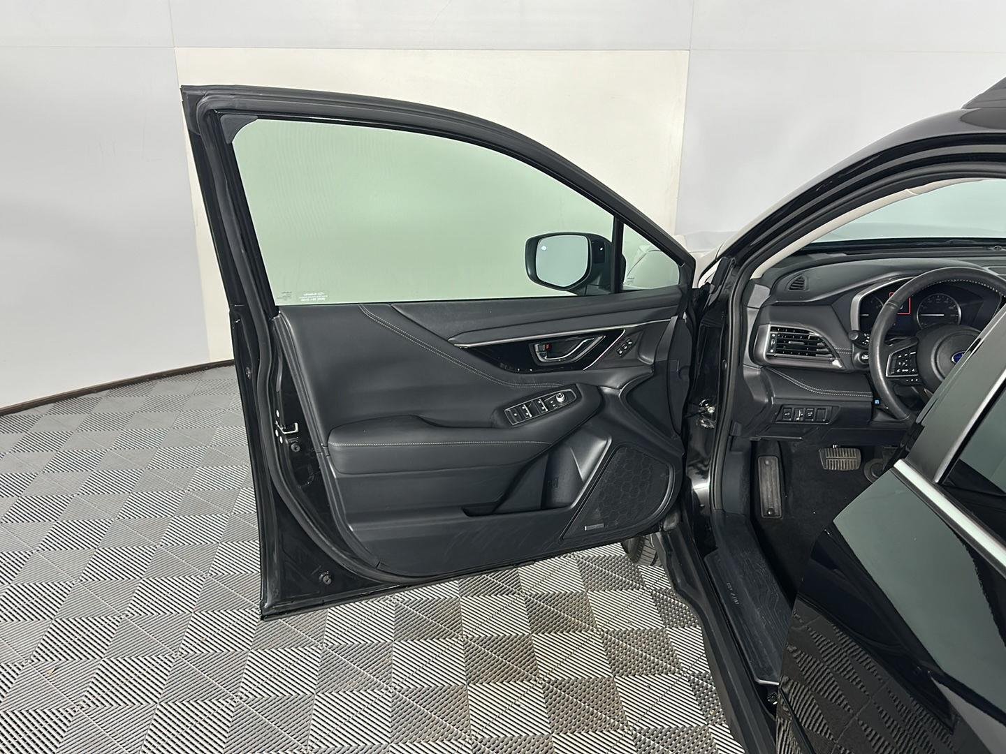 Used 2024 Crystal Black Silica Subaru Limited image 18
