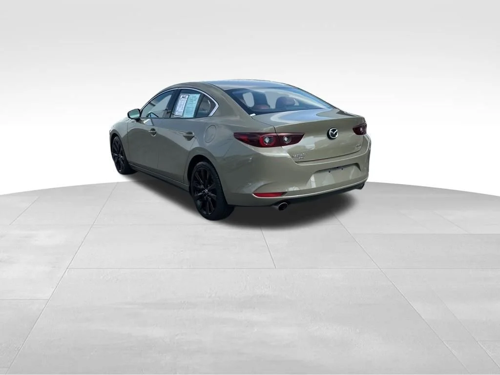Used 2024  Mazda 2.5 Carbon Turbo image 3