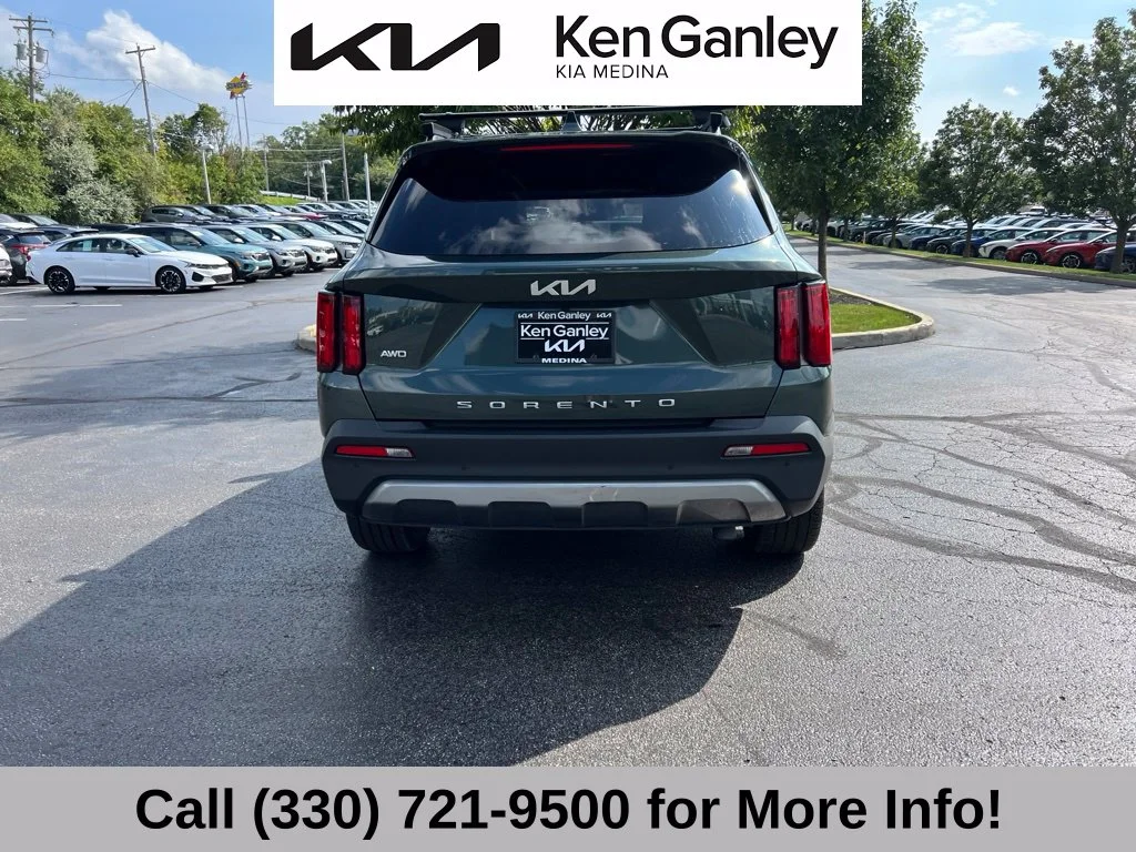 Certified Used 2022 Green Kia X-Line SX Prestige image 12