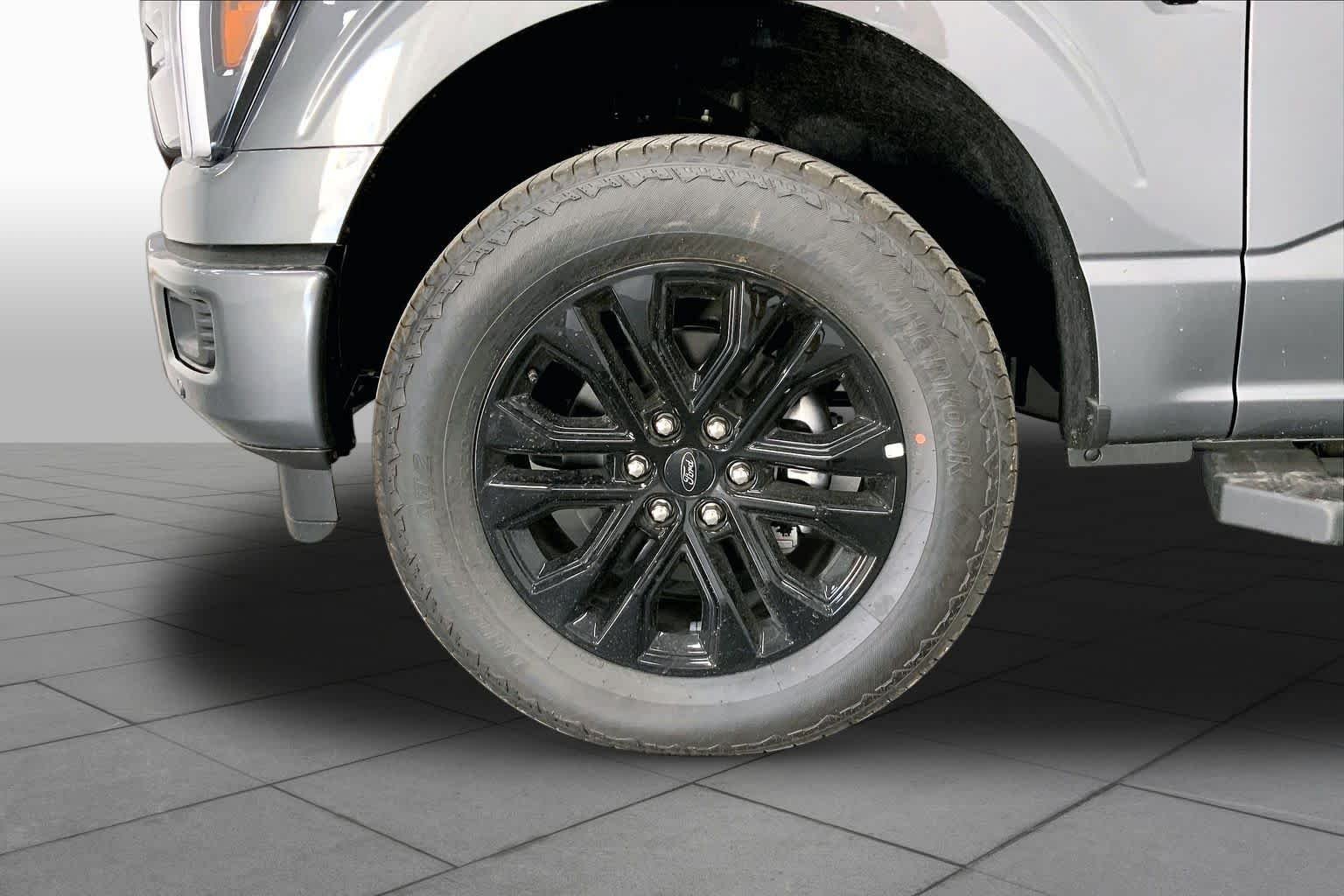 New 2026 Carbonized Gray Metallic Ford Lariat® image 8