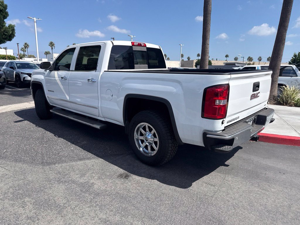 Used 2014 White GMC SLT image 17