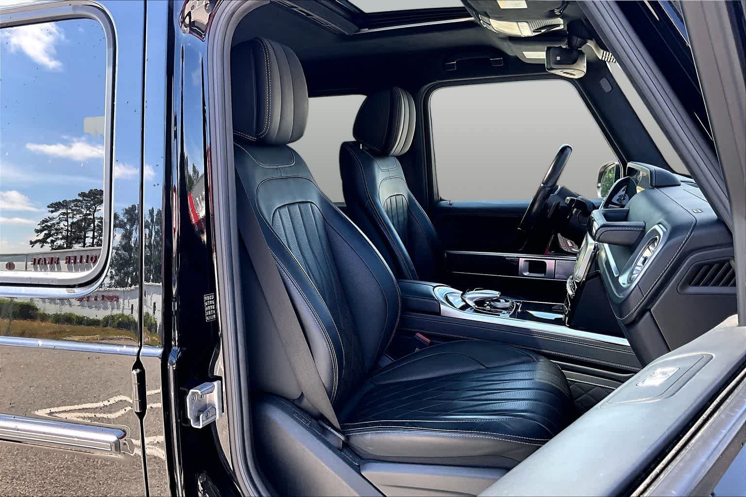 Used 2022 Obsidian Black Metallic Mercedes-Benz G 550 image 9