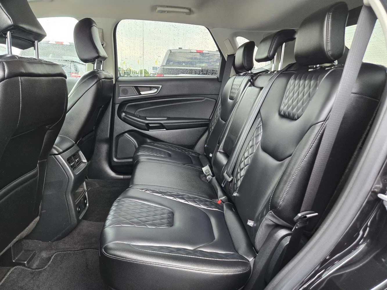 Used 2023 Agate Black Ford Titanium image 30