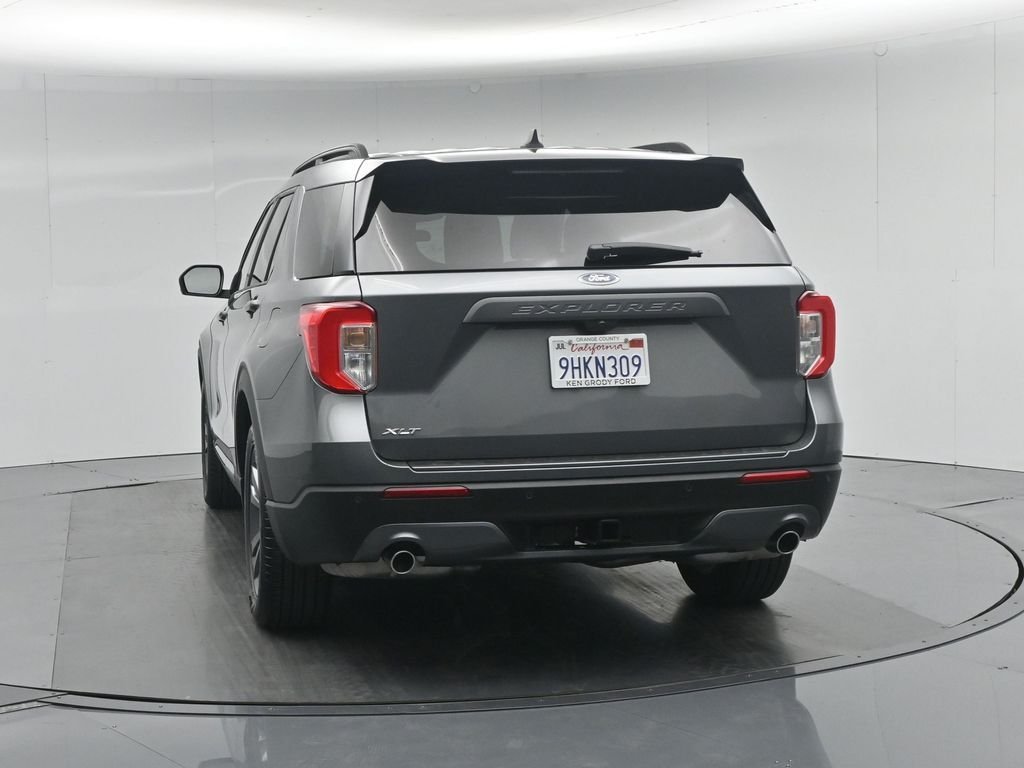 Used 2023 Gray Ford XLT image 31