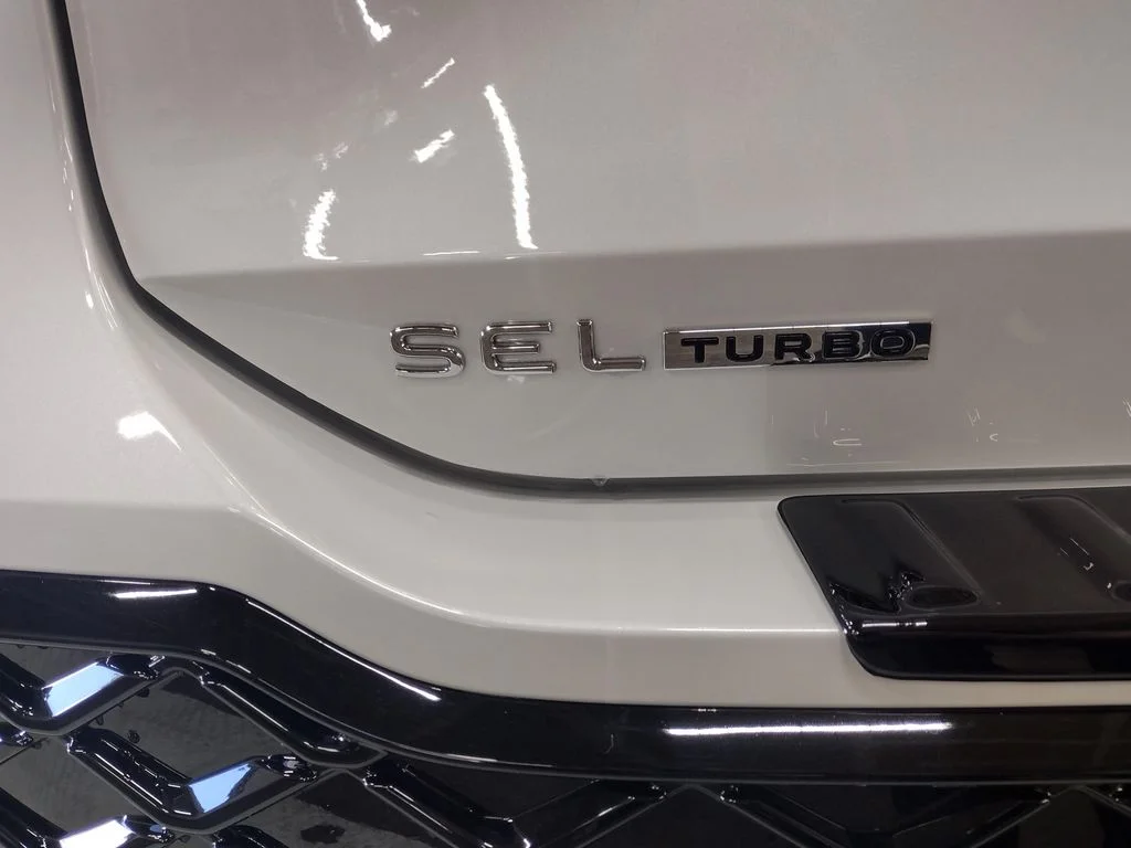 New 2026 White Volkswagen 2.0T SEL R-Line Turbo image 15