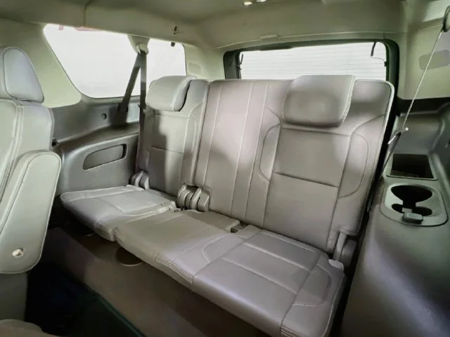 Used 2019 White GMC Denali image 39