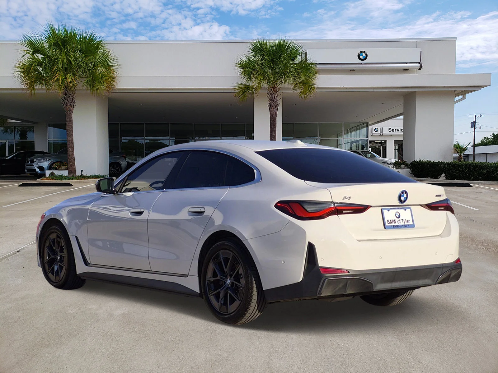 Certified Used 2023 Alpine White BMW eDrive35 image 6