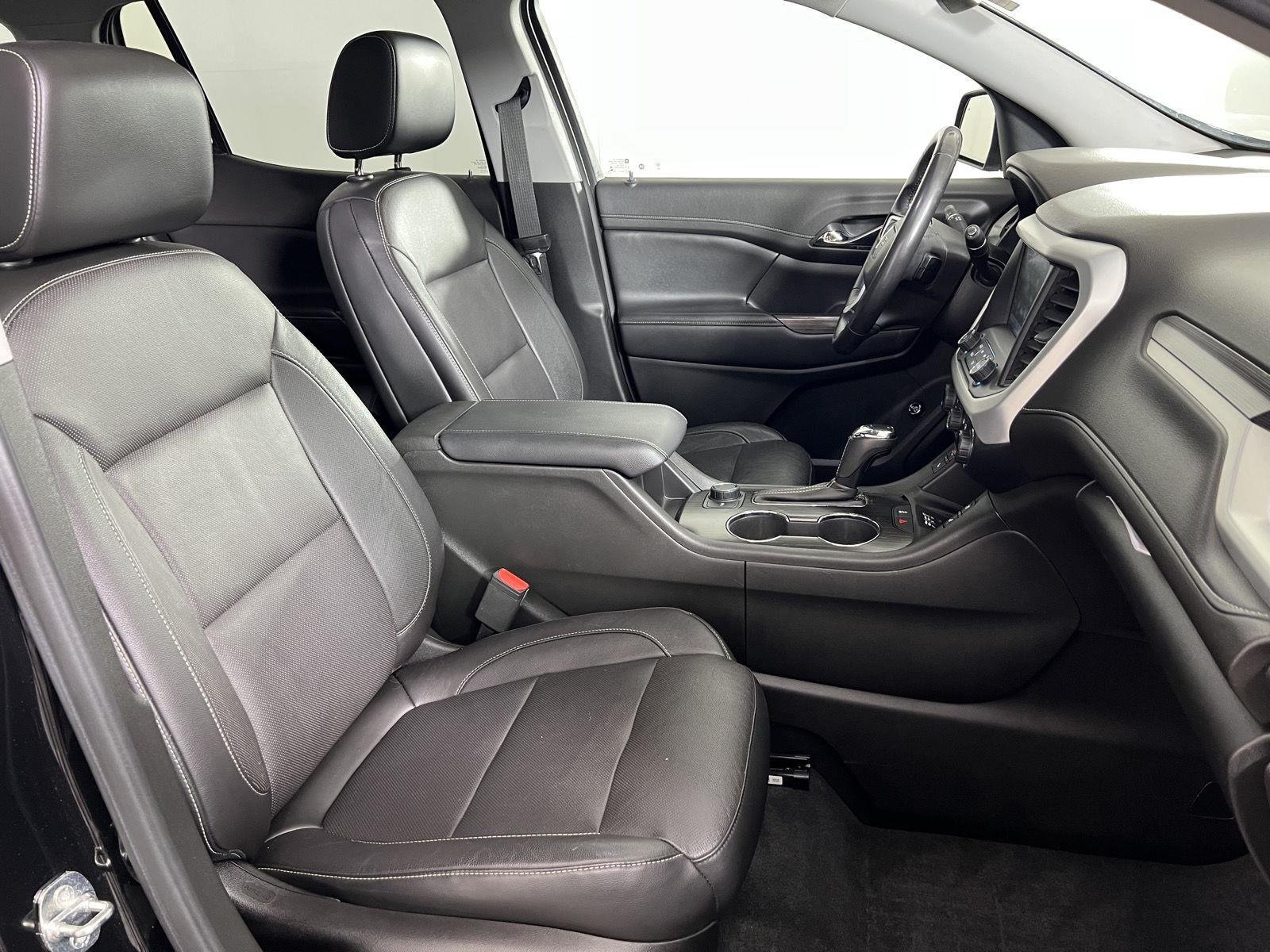 Used 2019 Ebony Twilight Metallic GMC SLT image 31