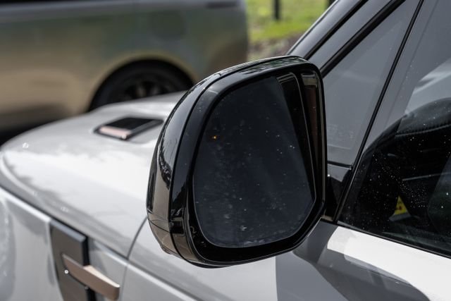 New 2026  Land Rover Dynamic SE image 48