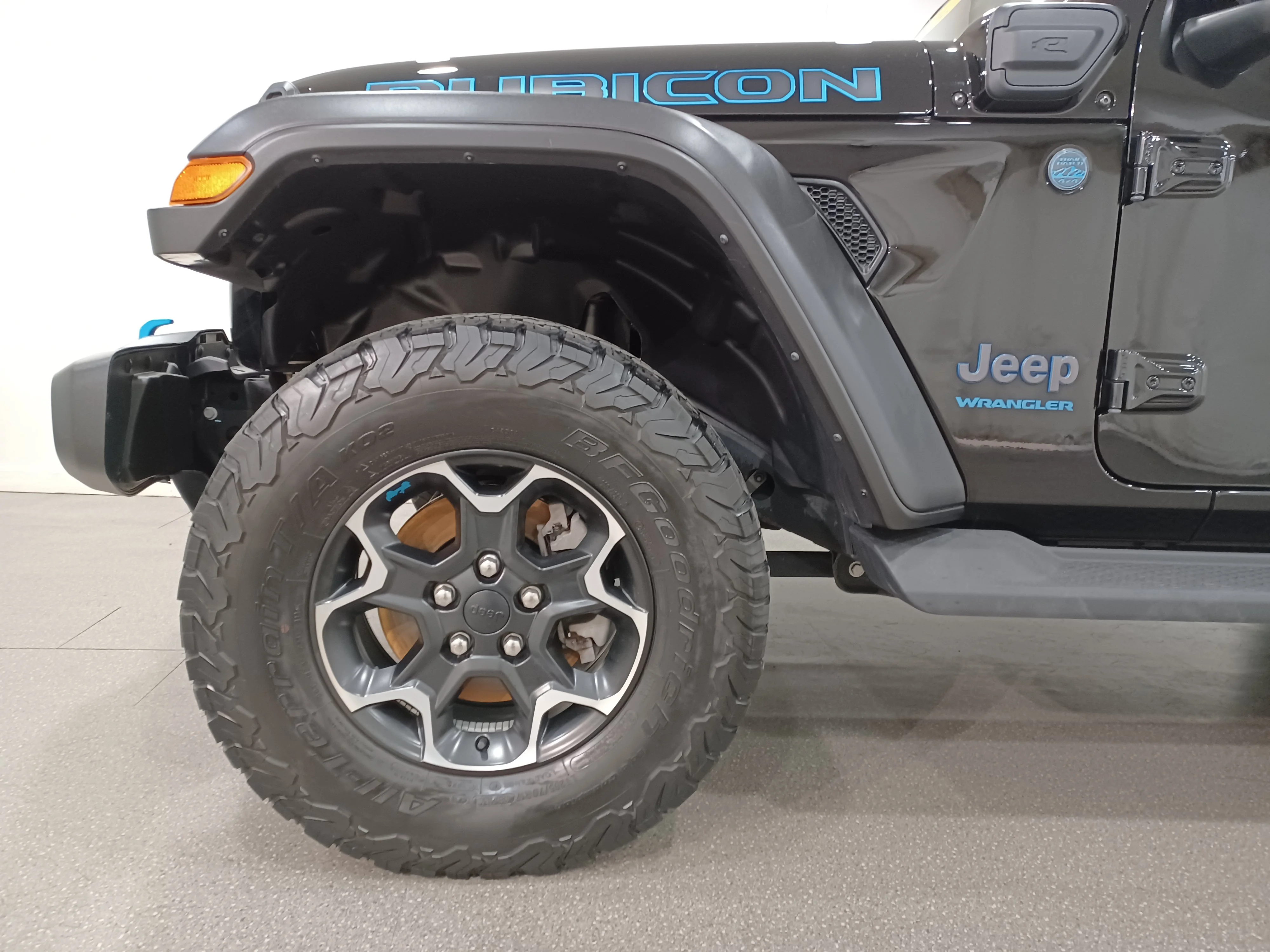Certified Used 2023 Black Jeep Rubicon 4x4*Plug In Hybrid | Nav | Remote Start | Htd Seats | Htd Wheel | CarPlay | Park Assist image 18