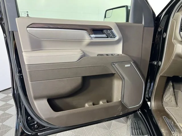 2026 GMC Sierra 1500 SLT - Photo 17