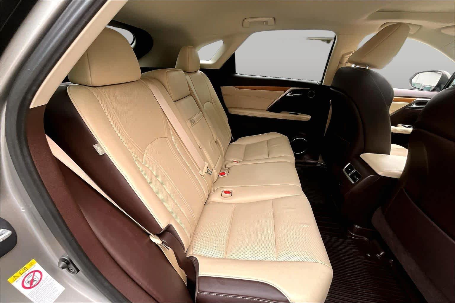 Used 2017 Atomic Silver Lexus  image 19